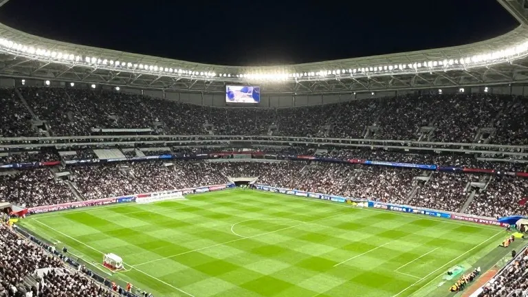 Sunday's El Clasico Offers First Lead in 124-Year Rivalry